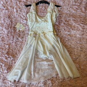 Elegant Ivory Kids Dress with Floral Accents